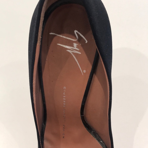 Giuseppe Zanotti open toe heels - Picture 5 of 5